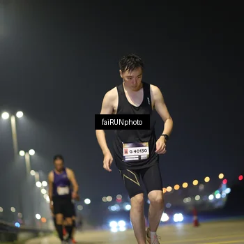 Runner Photo 7318906