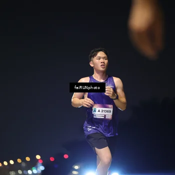 Runner Photo 7318925