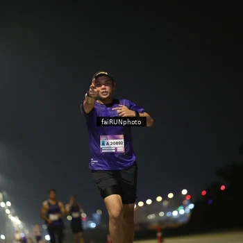 Runner Photo 7318983