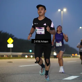 Runner Photo 7319008