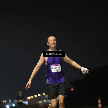 Runner Photo 7319041