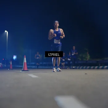 Runner Photo 7319052