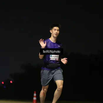 Runner Photo 7319072
