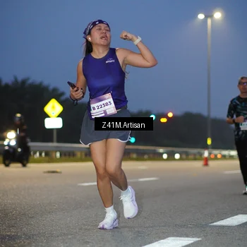 Runner Photo 7319120