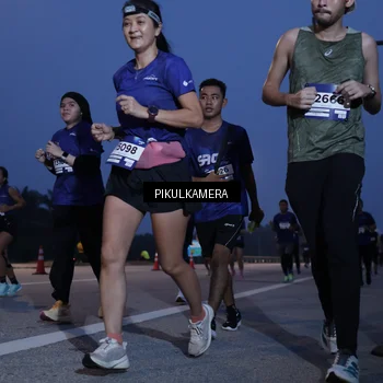 Runner Photo 7319141