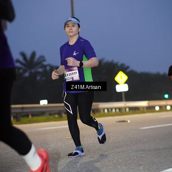 Runner Photo 7319149