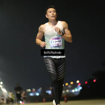 Runner Photo 7319156