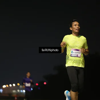 Runner Photo 7319277