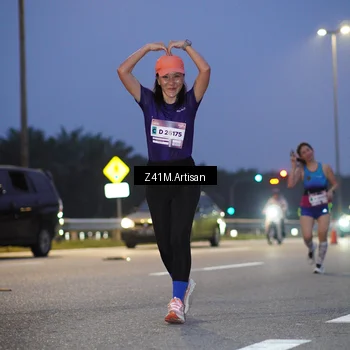 Runner Photo 7319340