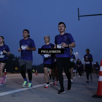 Runner Photo 7319399