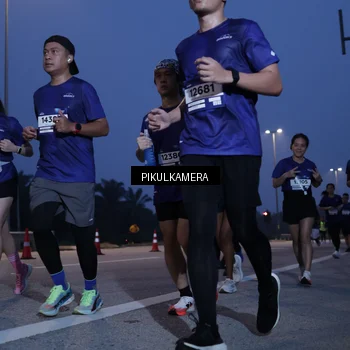 Runner Photo 7319405