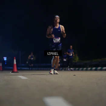 Runner Photo 7319416