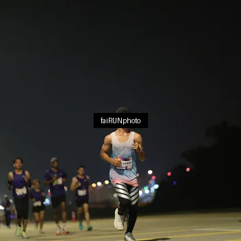 Runner Photo 7319423