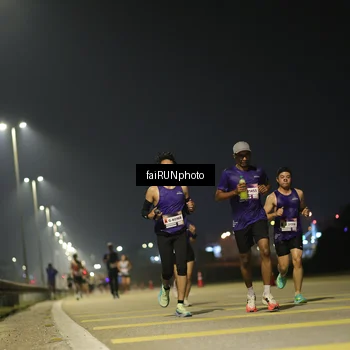 Runner Photo 7319459