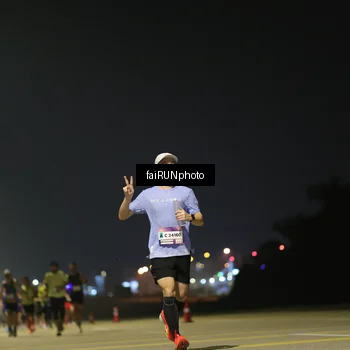 Runner Photo 7319600