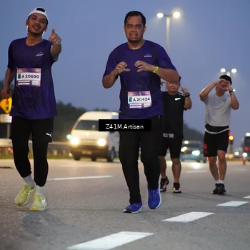 Runner Photo 7319710