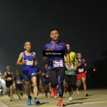Runner Photo 7319723