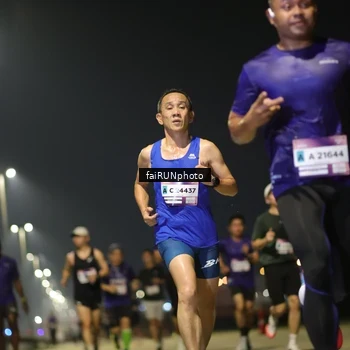 Runner Photo 7319747