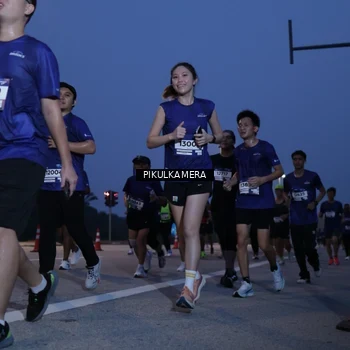 Runner Photo 7319760