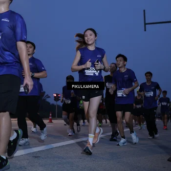 Runner Photo 7319769