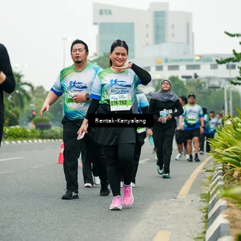 Runner Photo 7319792