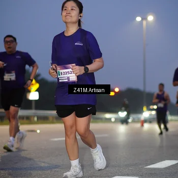 Runner Photo 7319848