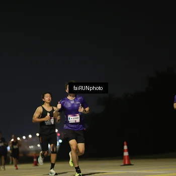 Runner Photo 7319849