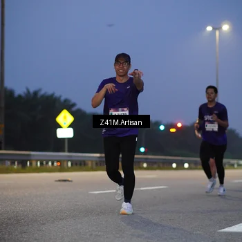 Runner Photo 7319854