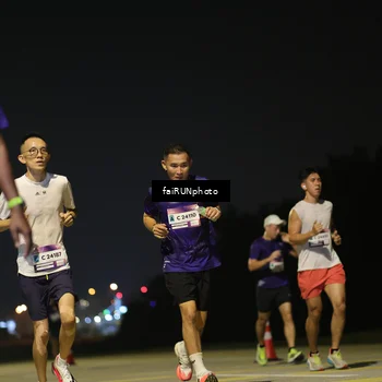 Runner Photo 7319860