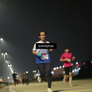 Runner Photo 7319914