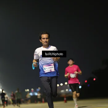 Runner Photo 7319915