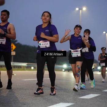 Runner Photo 7319950