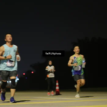 Runner Photo 7319960