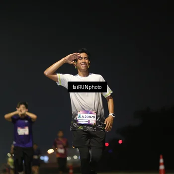 Runner Photo 7319993