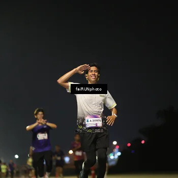 Runner Photo 7320017