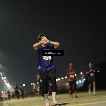 Runner Photo 7320025