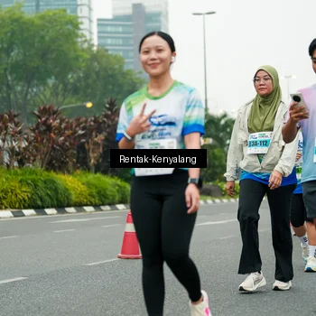 Runner Photo 7320064