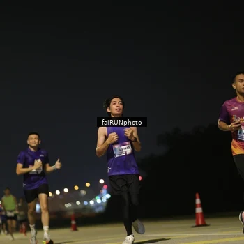 Runner Photo 7320075