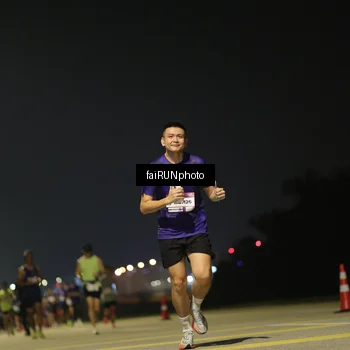 Runner Photo 7320081
