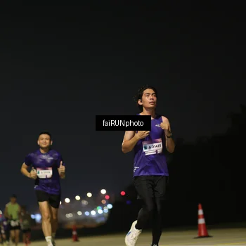 Runner Photo 7320082