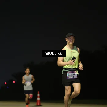 Runner Photo 7320108