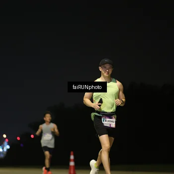 Runner Photo 7320120