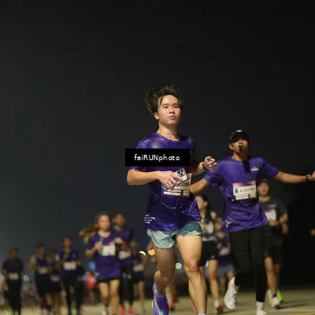Runner Photo 7320203