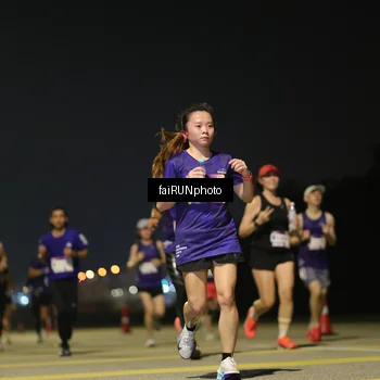 Runner Photo 7320213