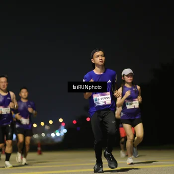 Runner Photo 7320244