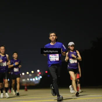 Runner Photo 7320274