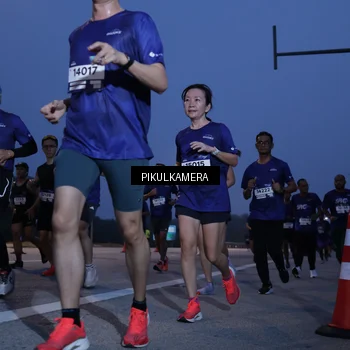 Runner Photo 7320282