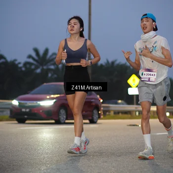 Runner Photo 7320285
