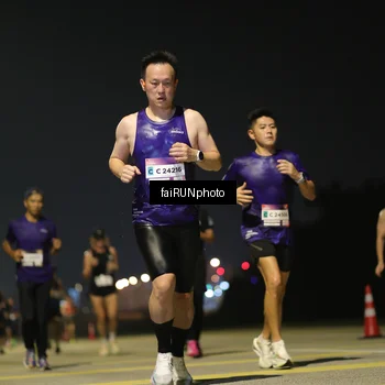 Runner Photo 7320288