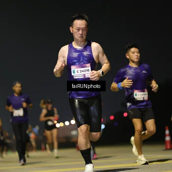 Runner Photo 7320298